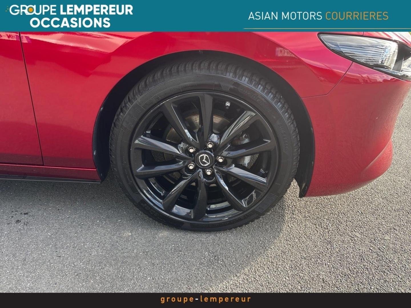 Image MAZDA Mazda 3 2.0 SKYACTIV-X M-Hybrid 180ch Sportline BVA Evap 10cv