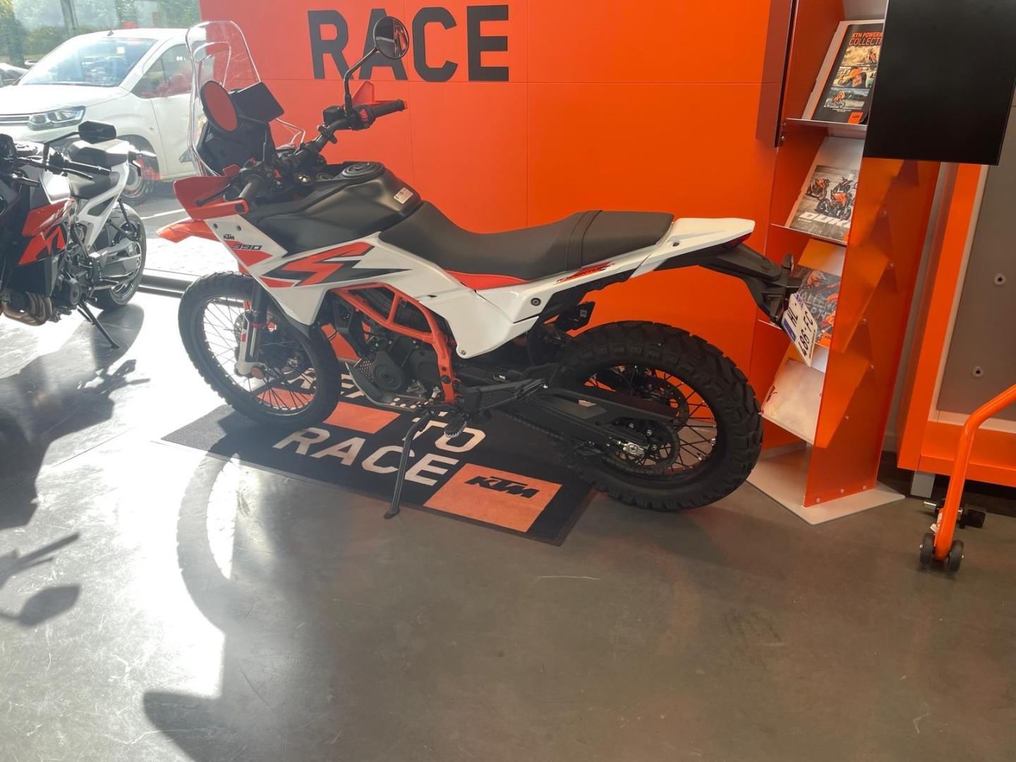 Image KTM 390 ADVENTURE R