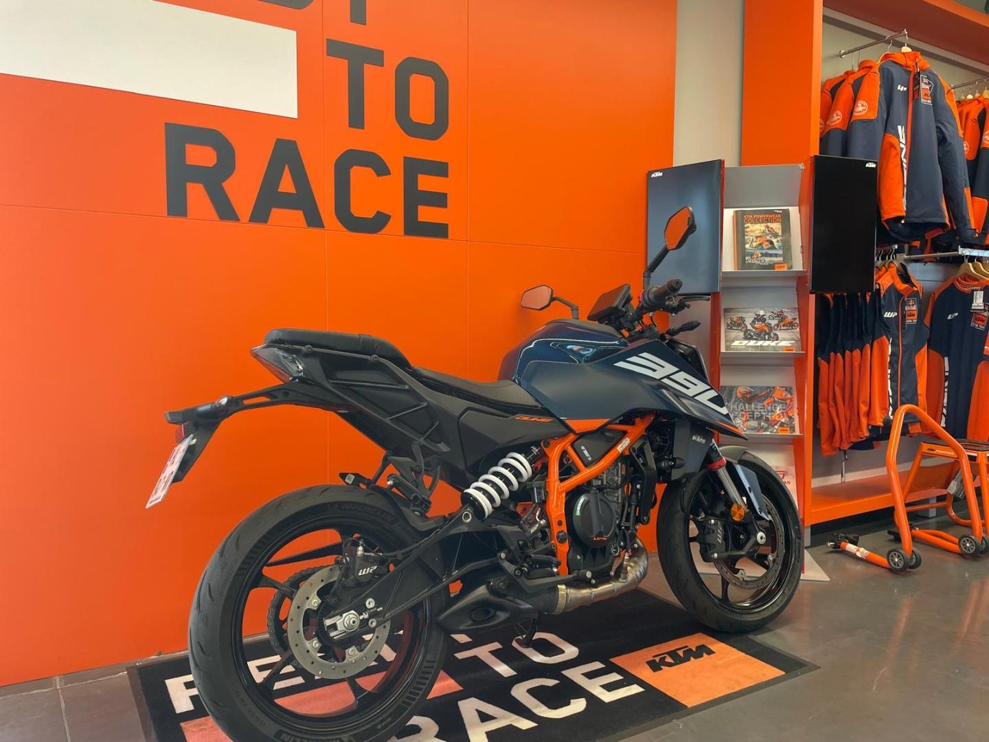 Image KTM 390 DUKE