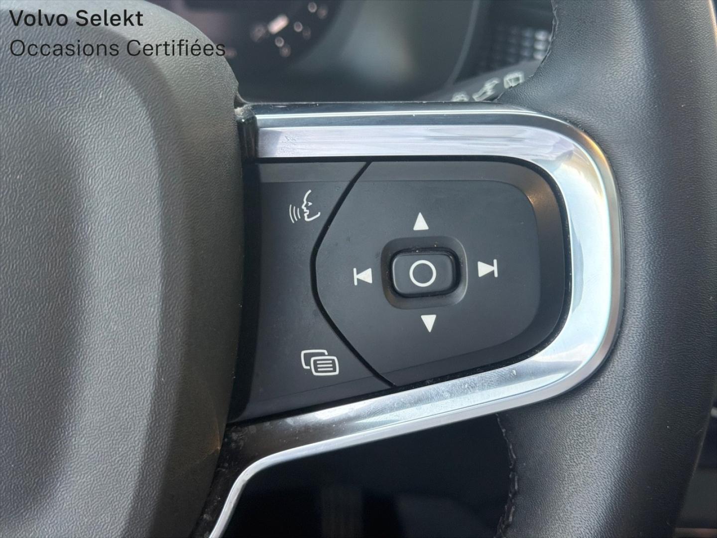 Image VOLVO XC40 B4 197ch Ultimate DCT 7
