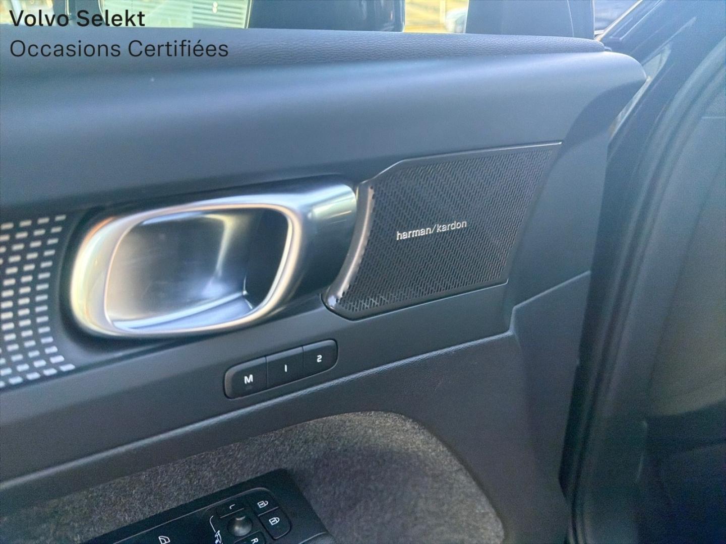 Image VOLVO XC40 B4 197ch Ultimate DCT 7