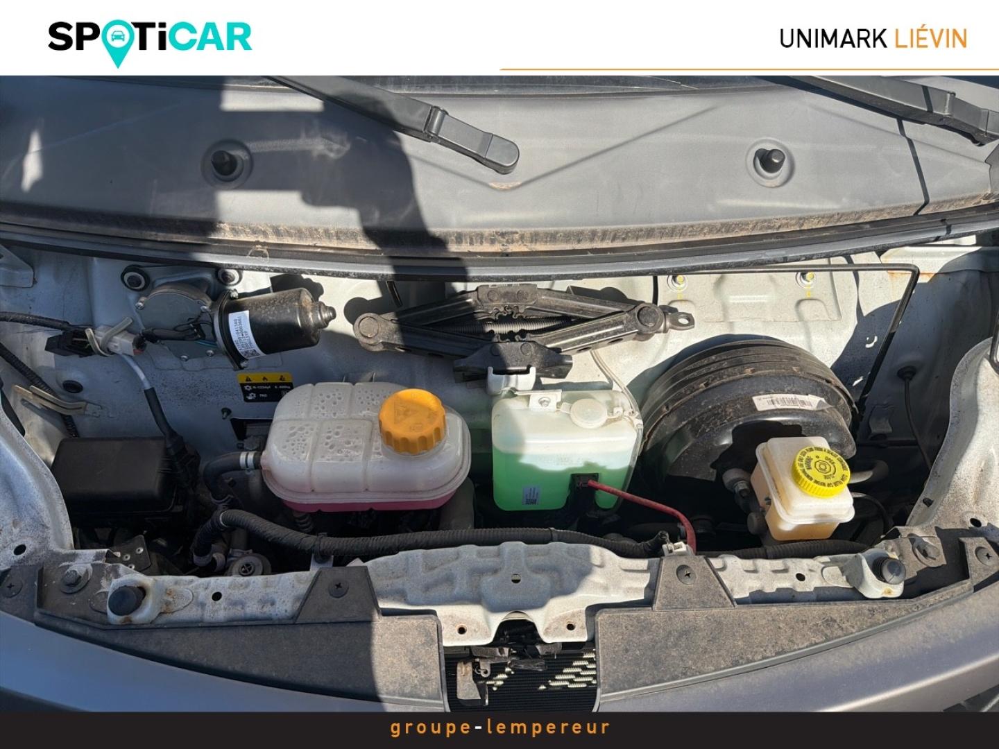 Image PIAGGIO Porter Châssis TW L2 Short Range GPL Empattement 3250 HD Top