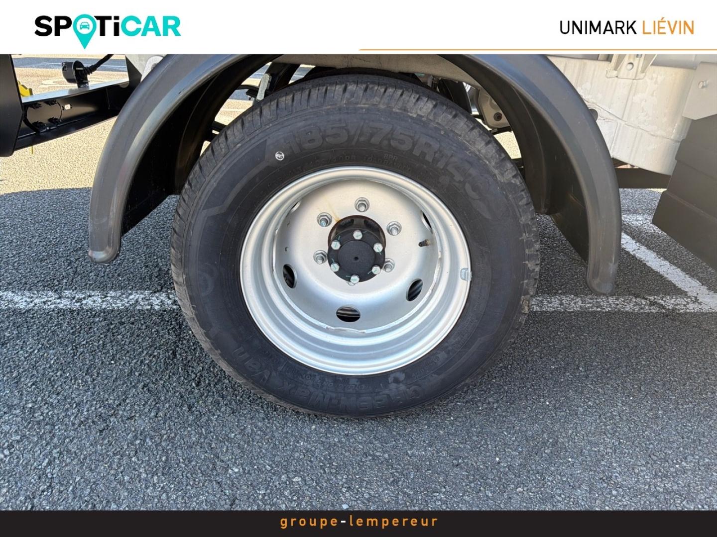 Image PIAGGIO Porter Châssis TW L2 Short Range GPL Empattement 3250 HD Top