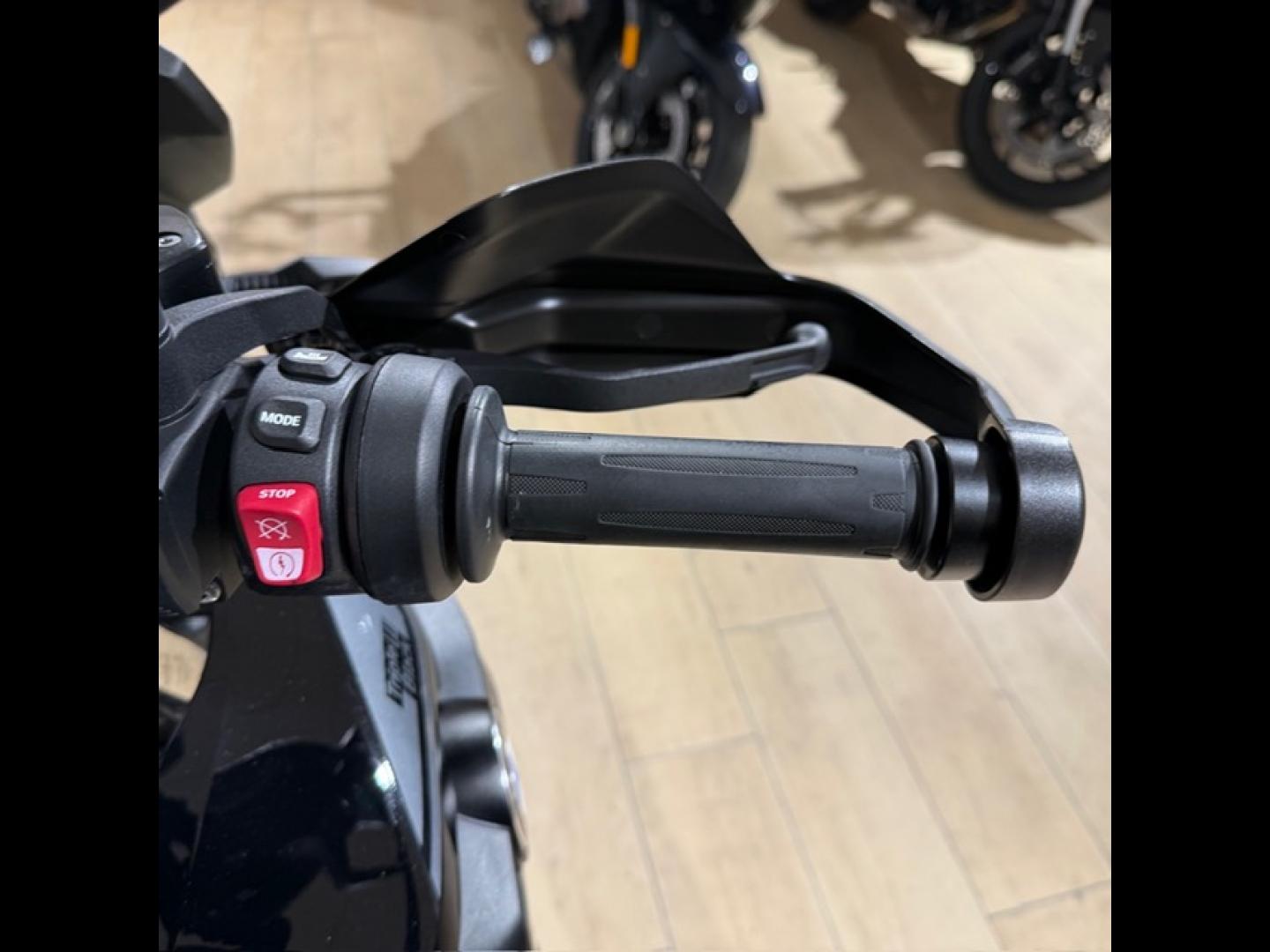 Image BMW F F 750 GS