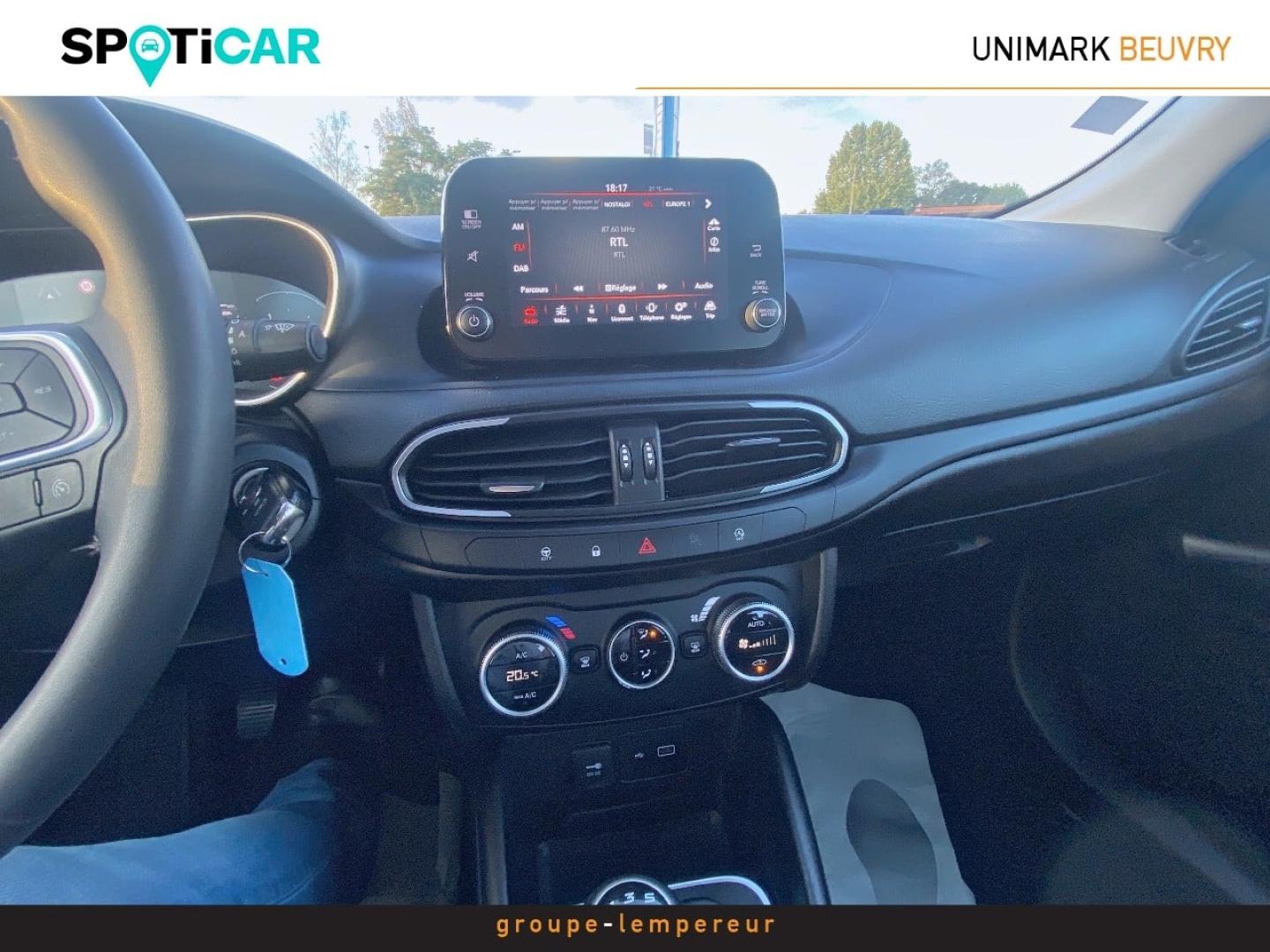 Image FIAT Tipo Cross 1.0 FireFly Turbo 100ch S/S Cross