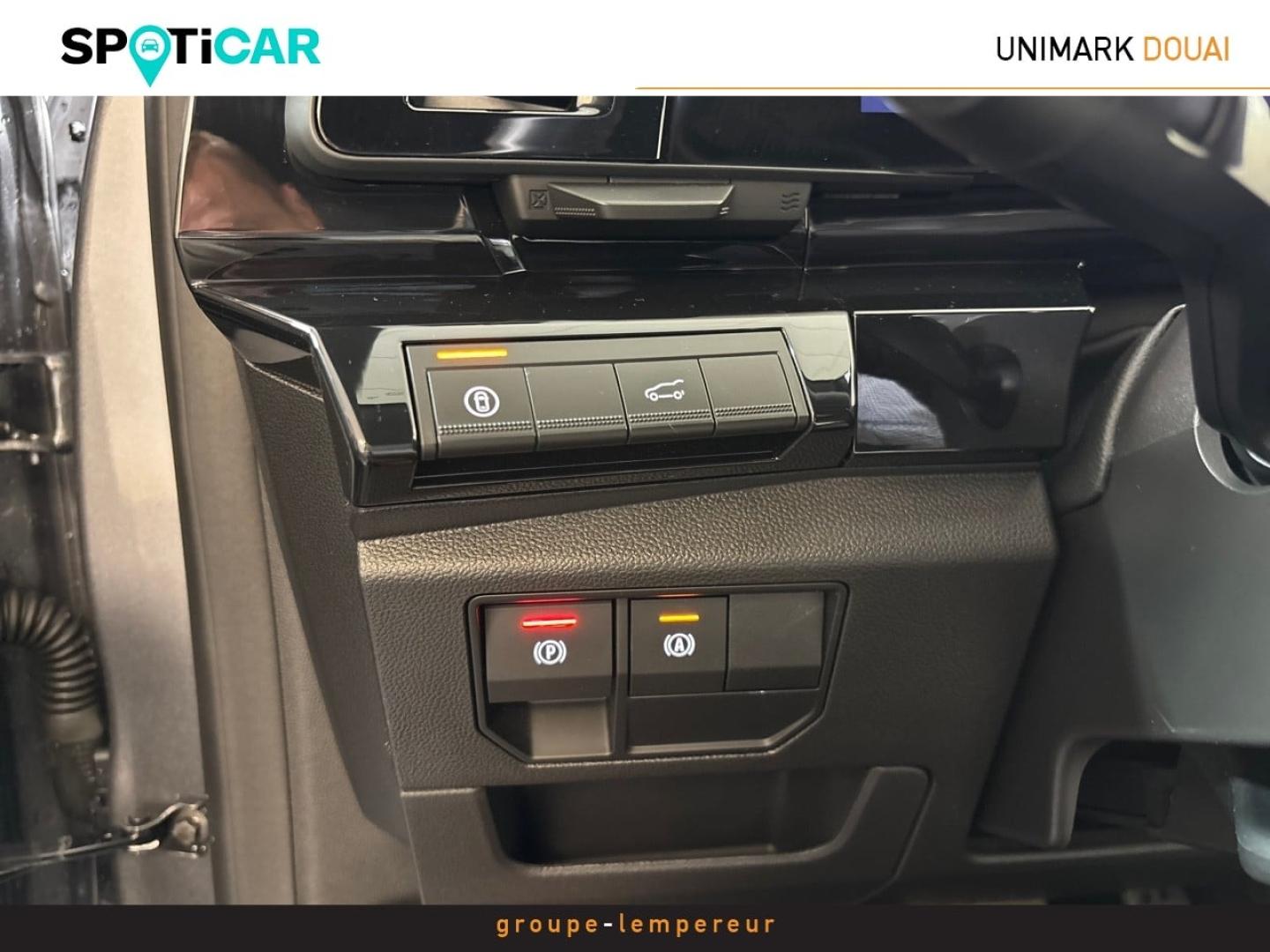 Image RENAULT Austral 1.2 E-Tech full hybrid 200ch Techno esprit Alpine - 24