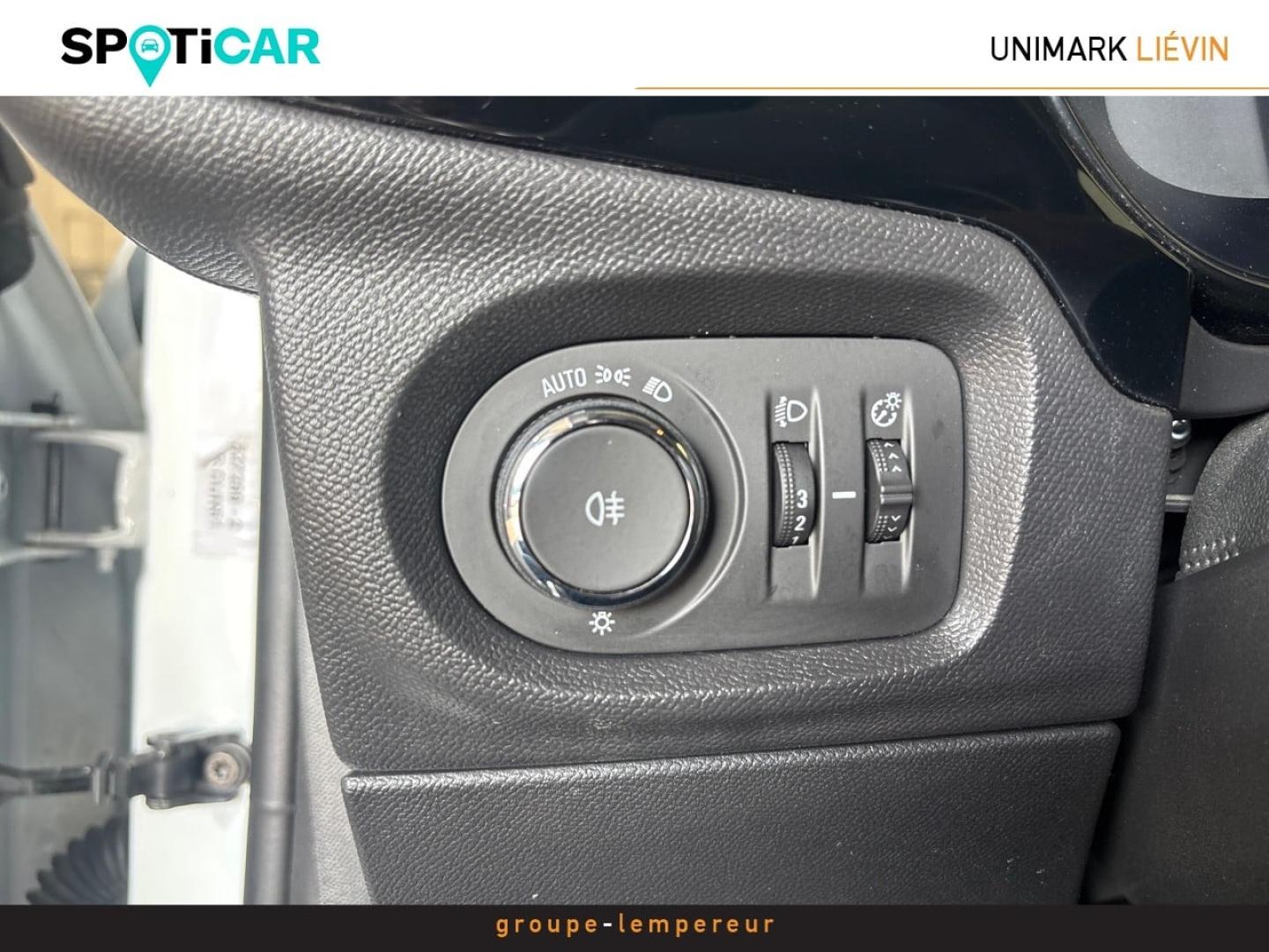Image OPEL Corsa 1.2 75ch