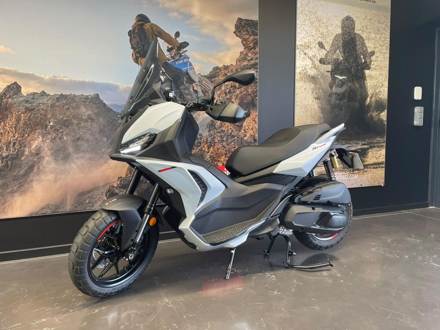 Image APRILIA SR GT SR GT 400