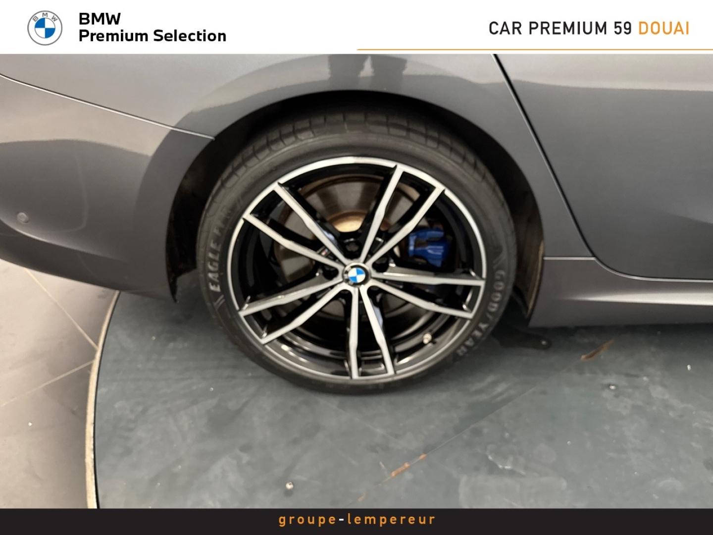 Image BMW Série 3 330eA 292ch M Sport 10cv