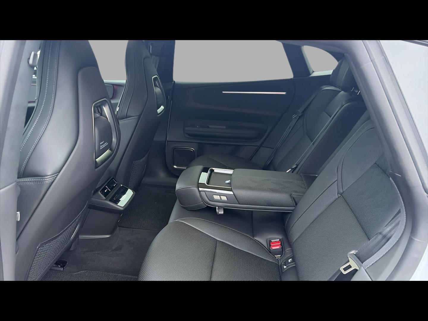 Image POLESTAR Polestar 4 272ch Long range Single motor Prime