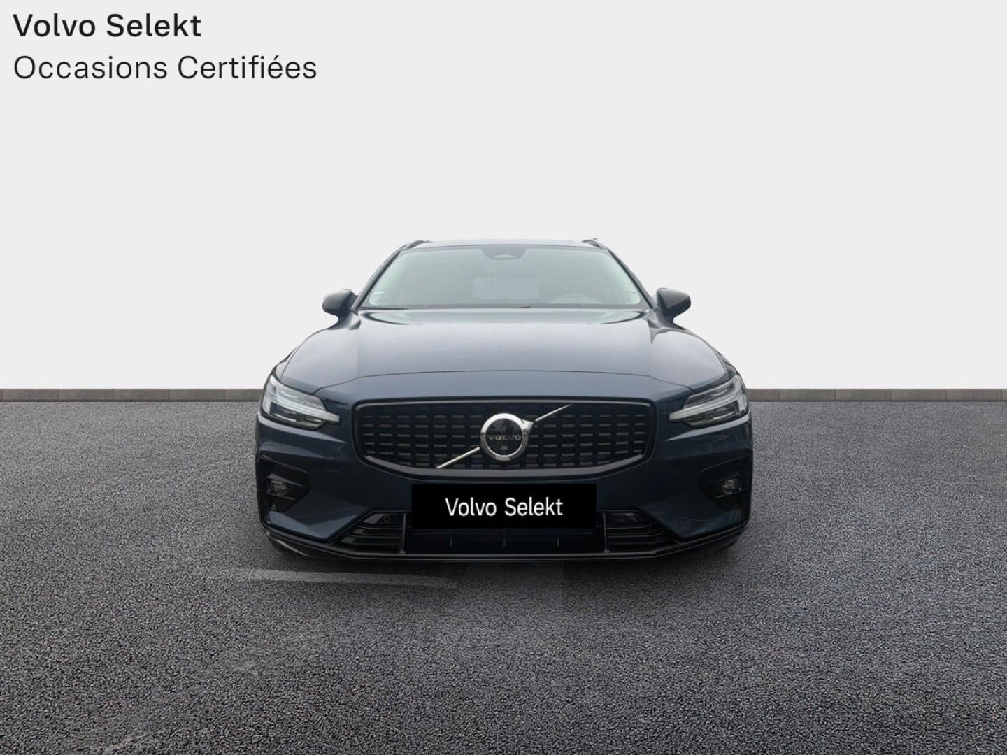 Image VOLVO V60 B4 197ch Ultra Style Dark DCT 7