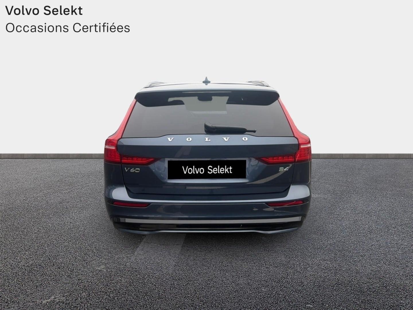 Image VOLVO V60 B4 197ch Ultra Style Dark DCT 7