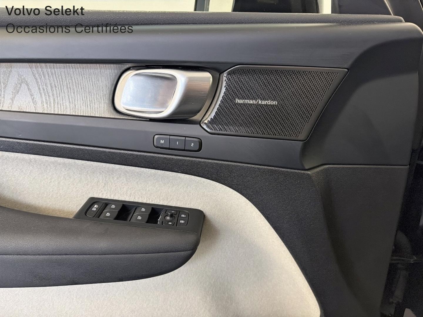 Image VOLVO XC40 B3 163ch Ultra DCT 7