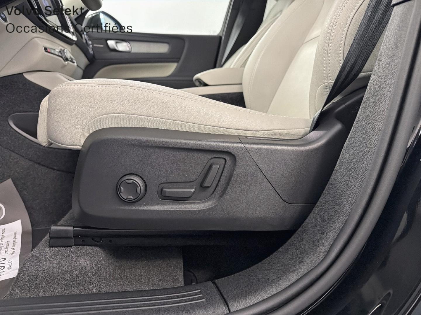 Image VOLVO XC40 B3 163ch Ultra DCT 7