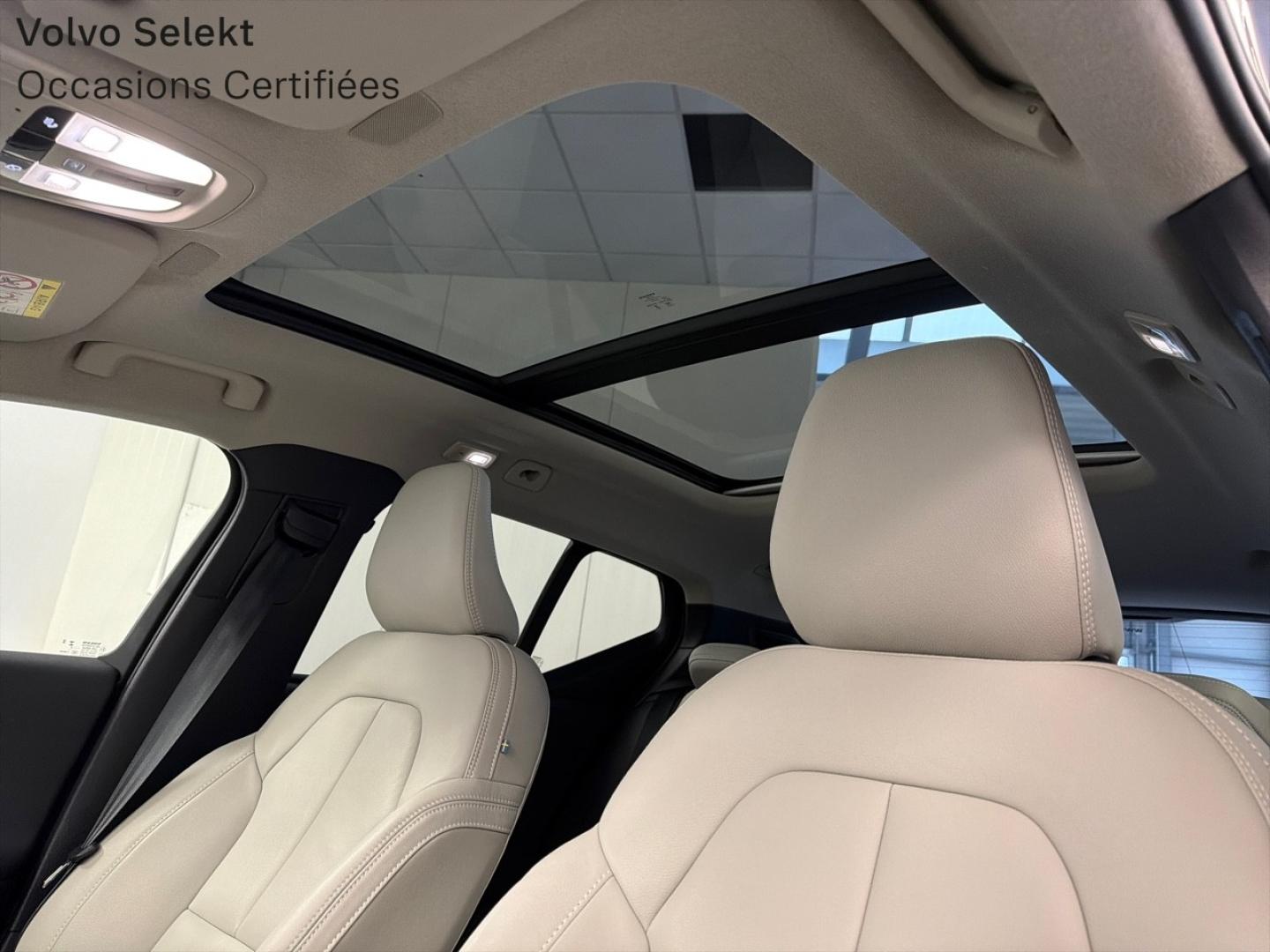 Image VOLVO XC40 B3 163ch Ultra DCT 7
