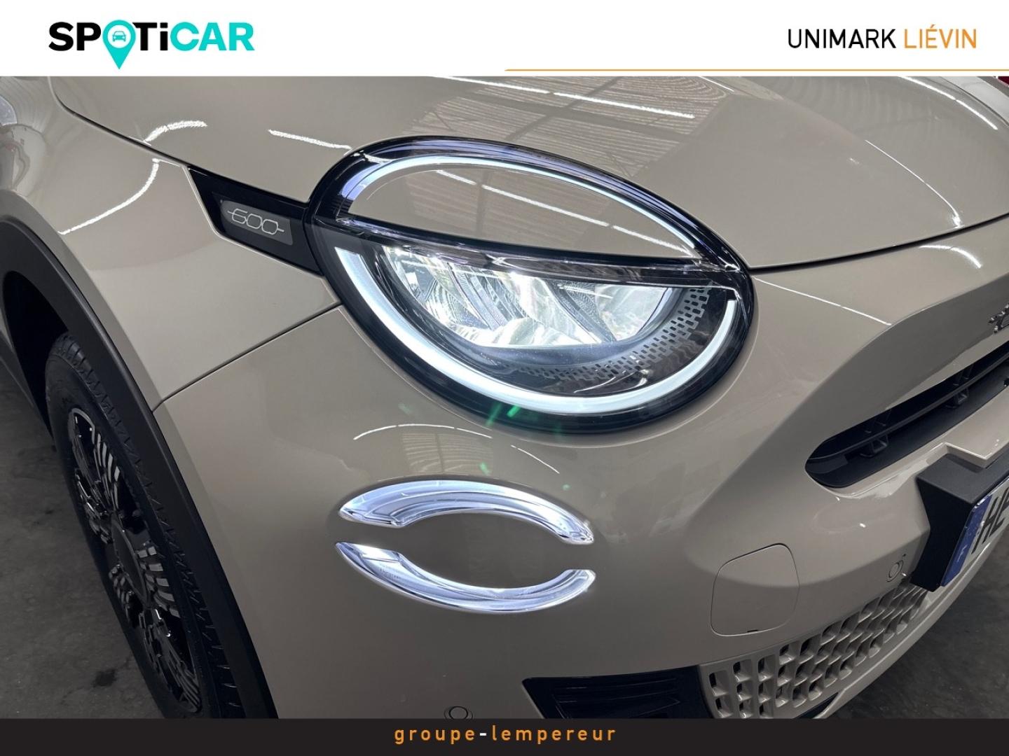 Image FIAT 600 1.2 Hybrid Turbo 145ch Pop eDCT6 Step 2