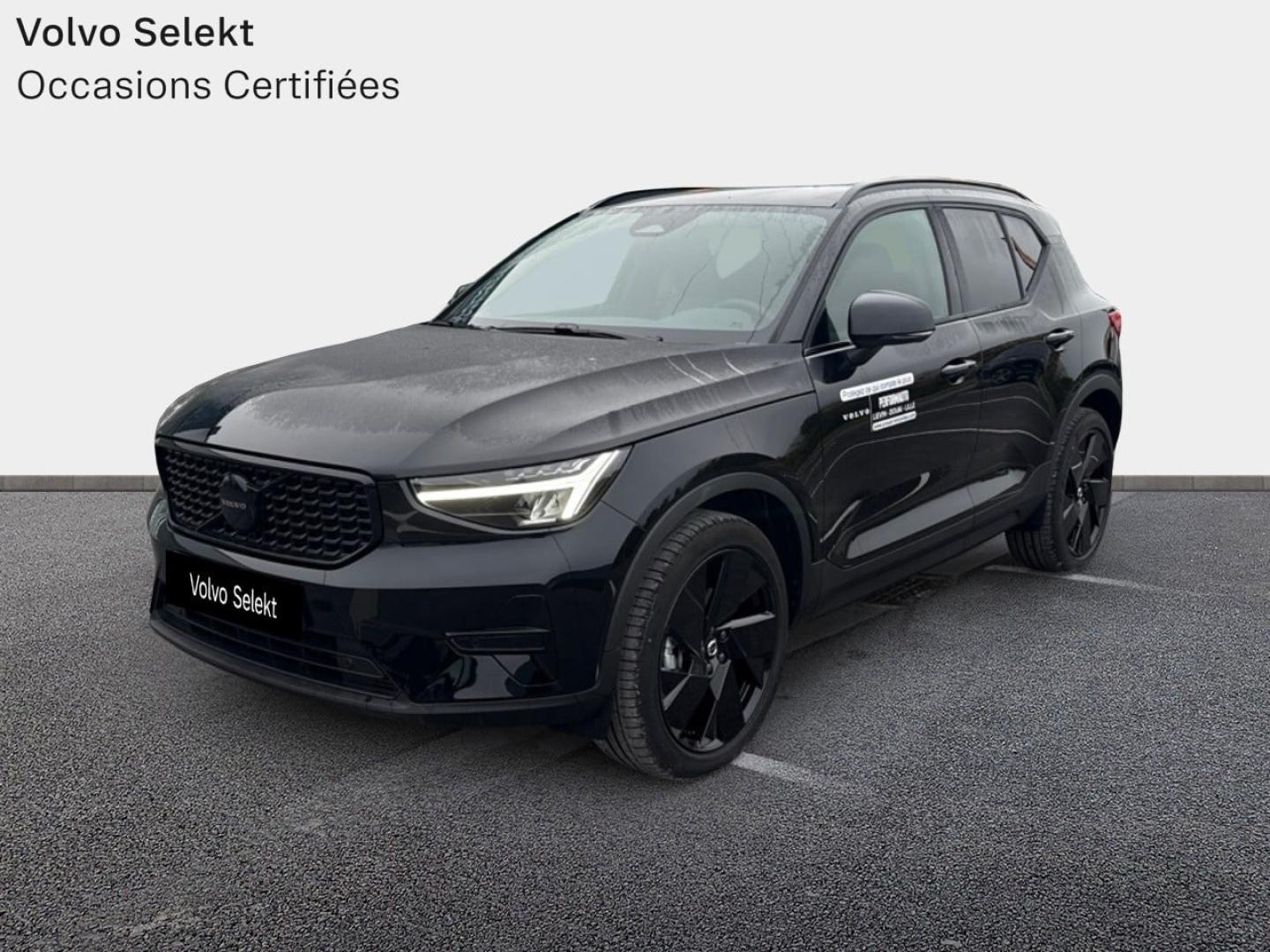 Photo VOLVO XC40 B3 163ch Black Edition DCT 7