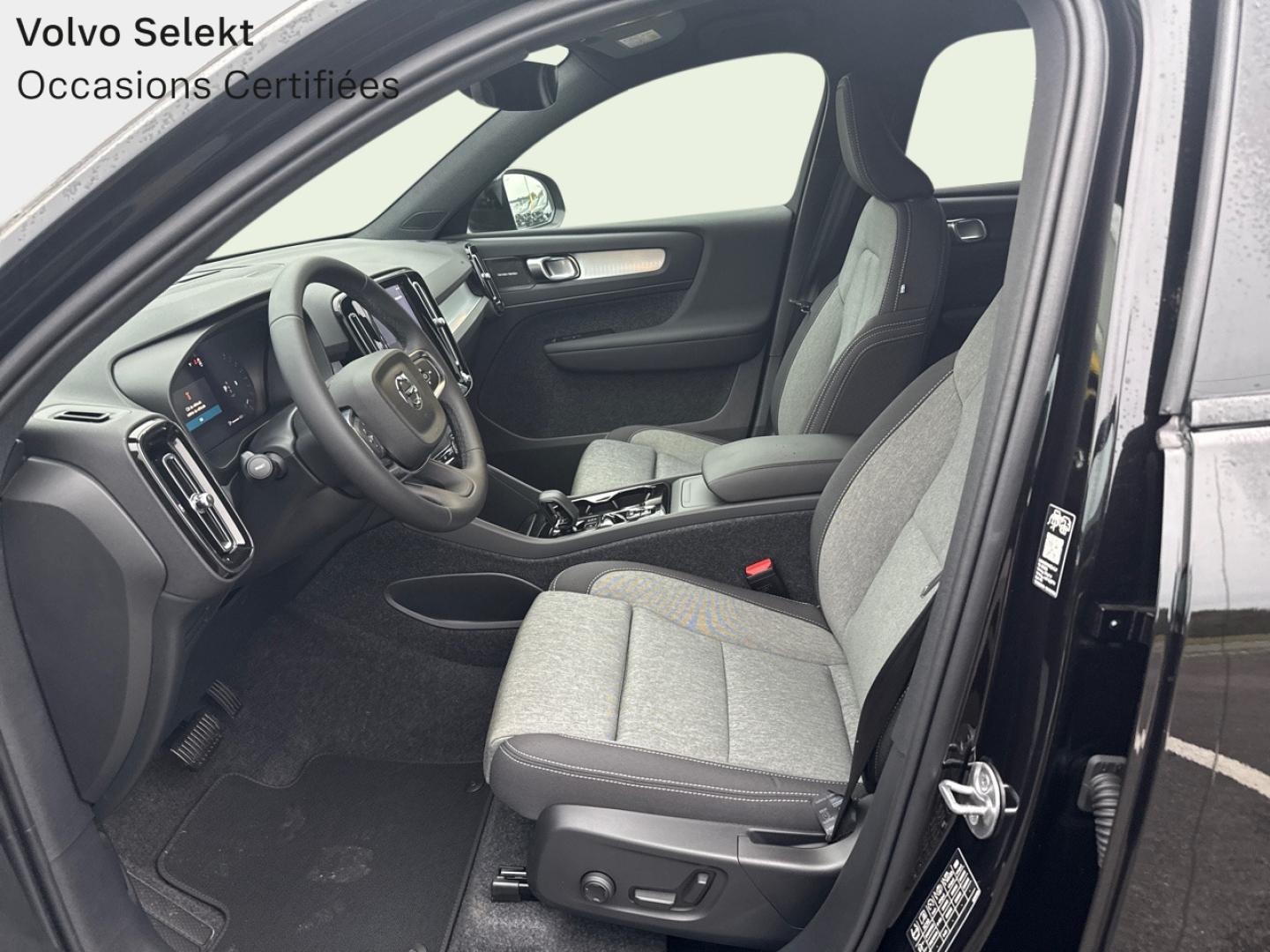Image VOLVO XC40 B3 163ch Black Edition DCT 7
