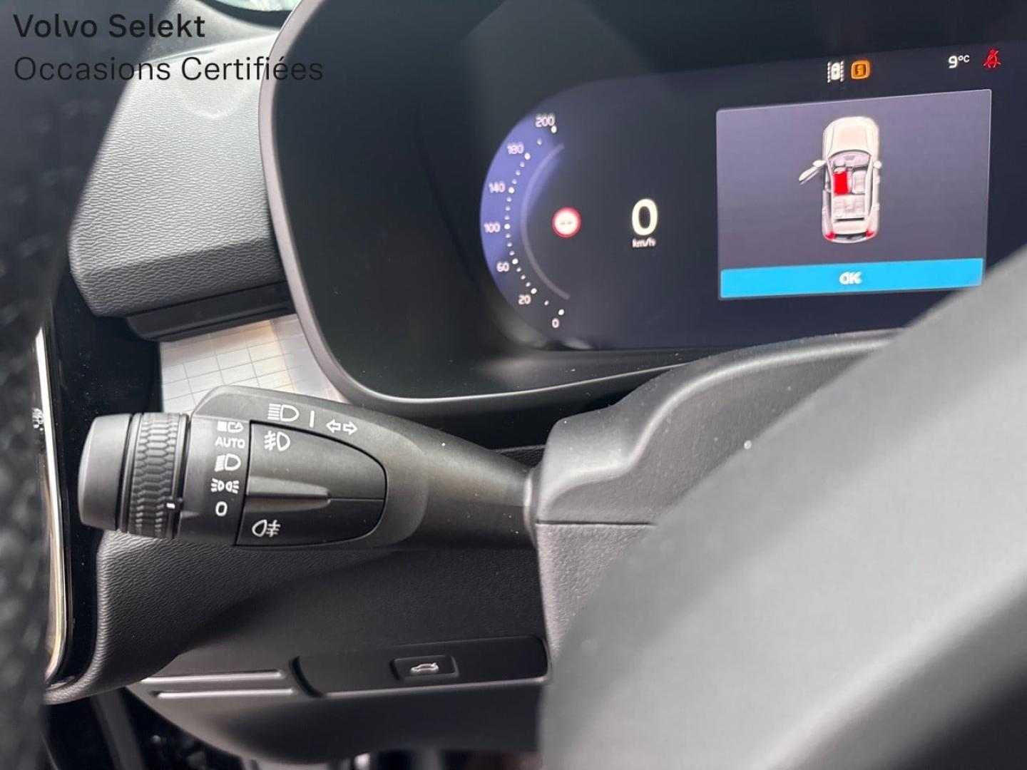 Image VOLVO XC40 B3 163ch Black Edition DCT 7