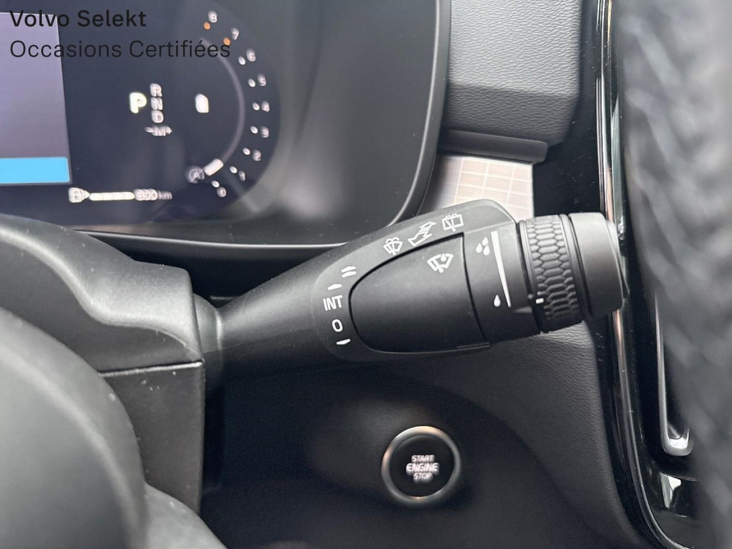 Image VOLVO XC40 B3 163ch Black Edition DCT 7