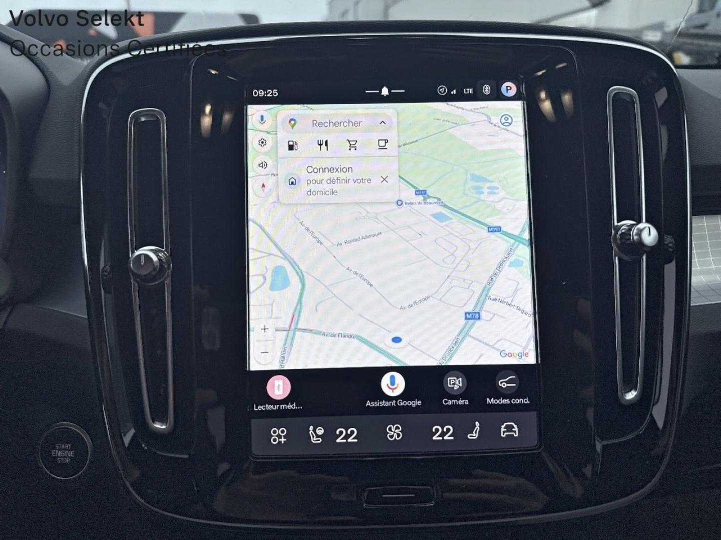 Image VOLVO XC40 B3 163ch Black Edition DCT 7