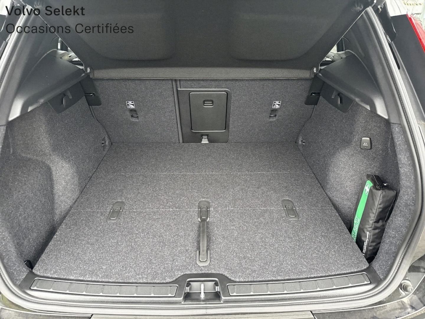 Image VOLVO XC40 B3 163ch Black Edition DCT 7