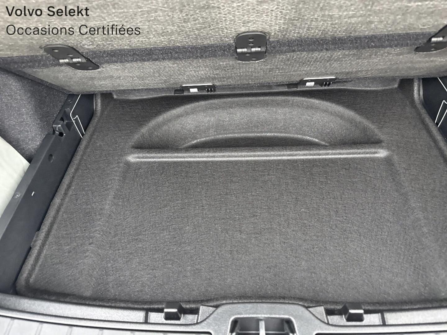 Image VOLVO XC40 B3 163ch Lounge Edition DCT 7