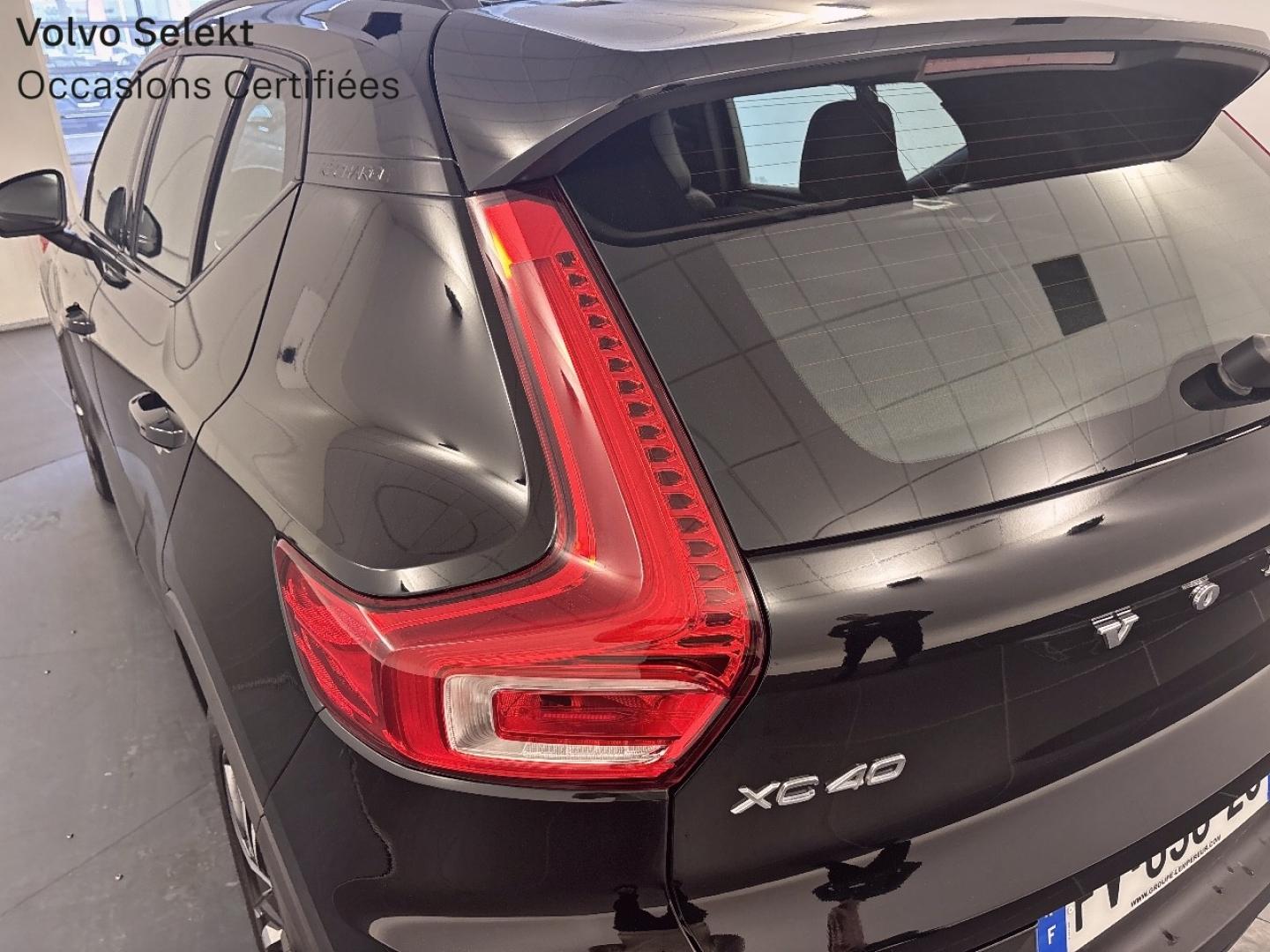 Image VOLVO XC40 T5 Twin Engine 180 + 82ch R-Design DCT 7