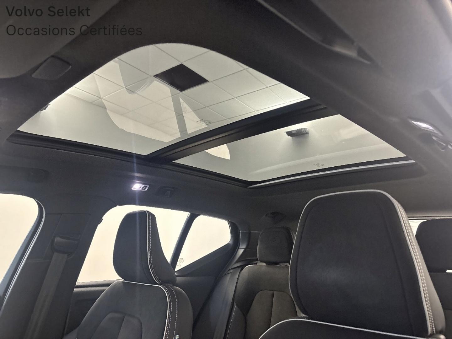Image VOLVO XC40 T5 Twin Engine 180 + 82ch R-Design DCT 7
