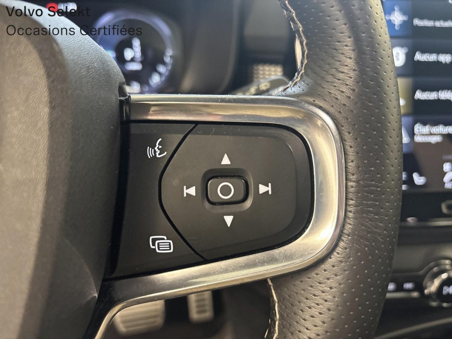 Image VOLVO XC40 T5 Twin Engine 180 + 82ch R-Design DCT 7