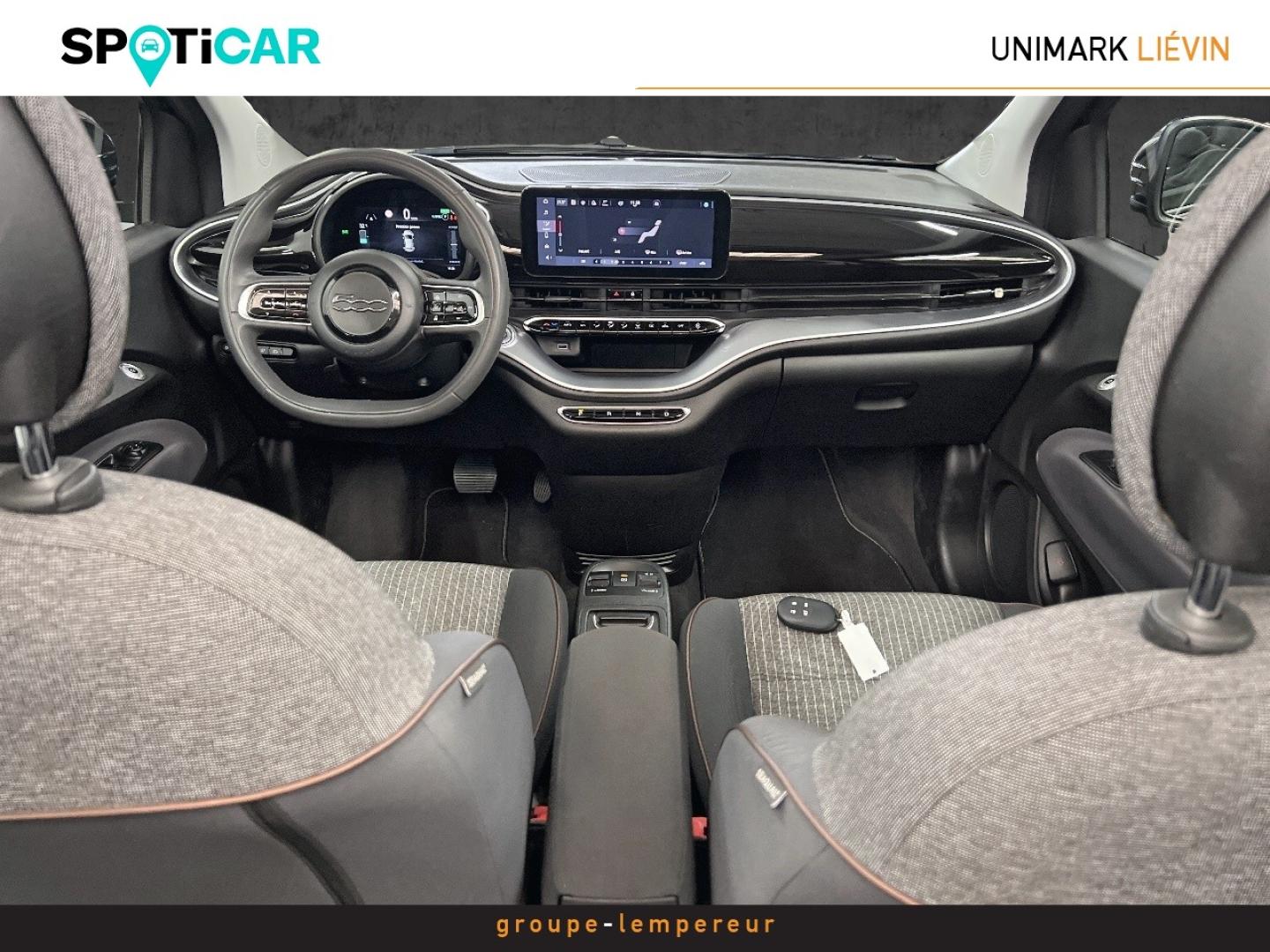 Image FIAT 500C e 118ch Icône Plus