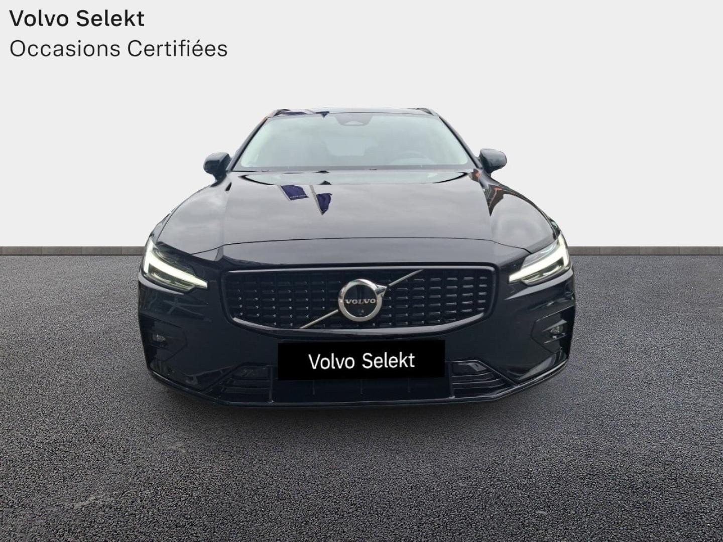 Image VOLVO V60 B4 197ch Ultra Style Dark DCT 7