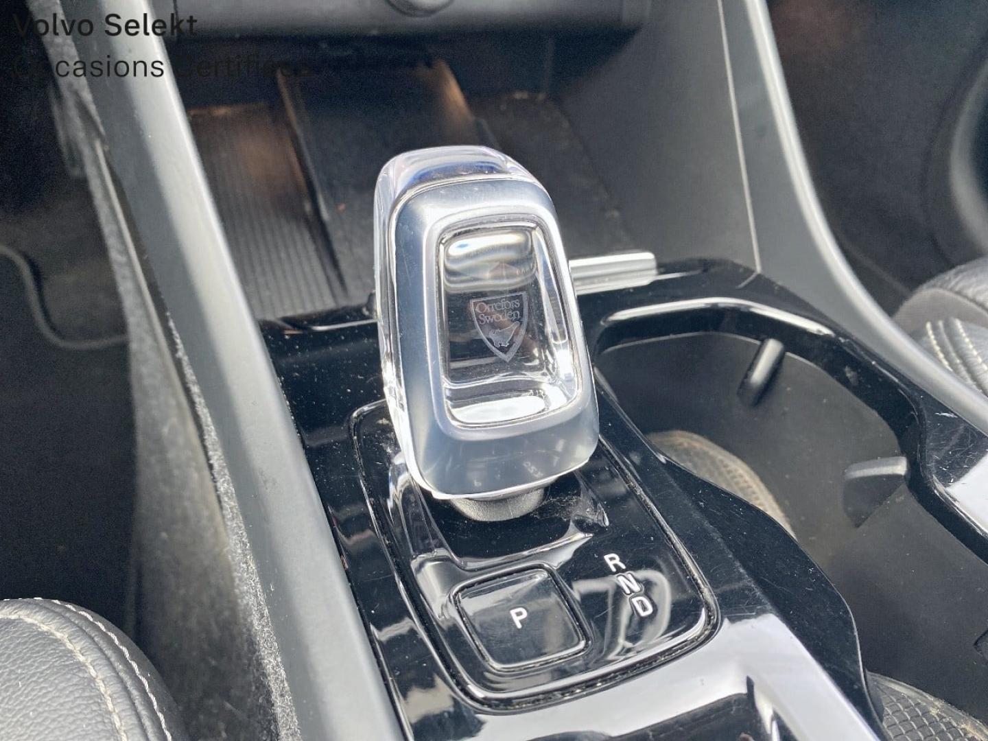 Image VOLVO XC40 T4 Recharge 129 + 82ch Ultimate DCT 7