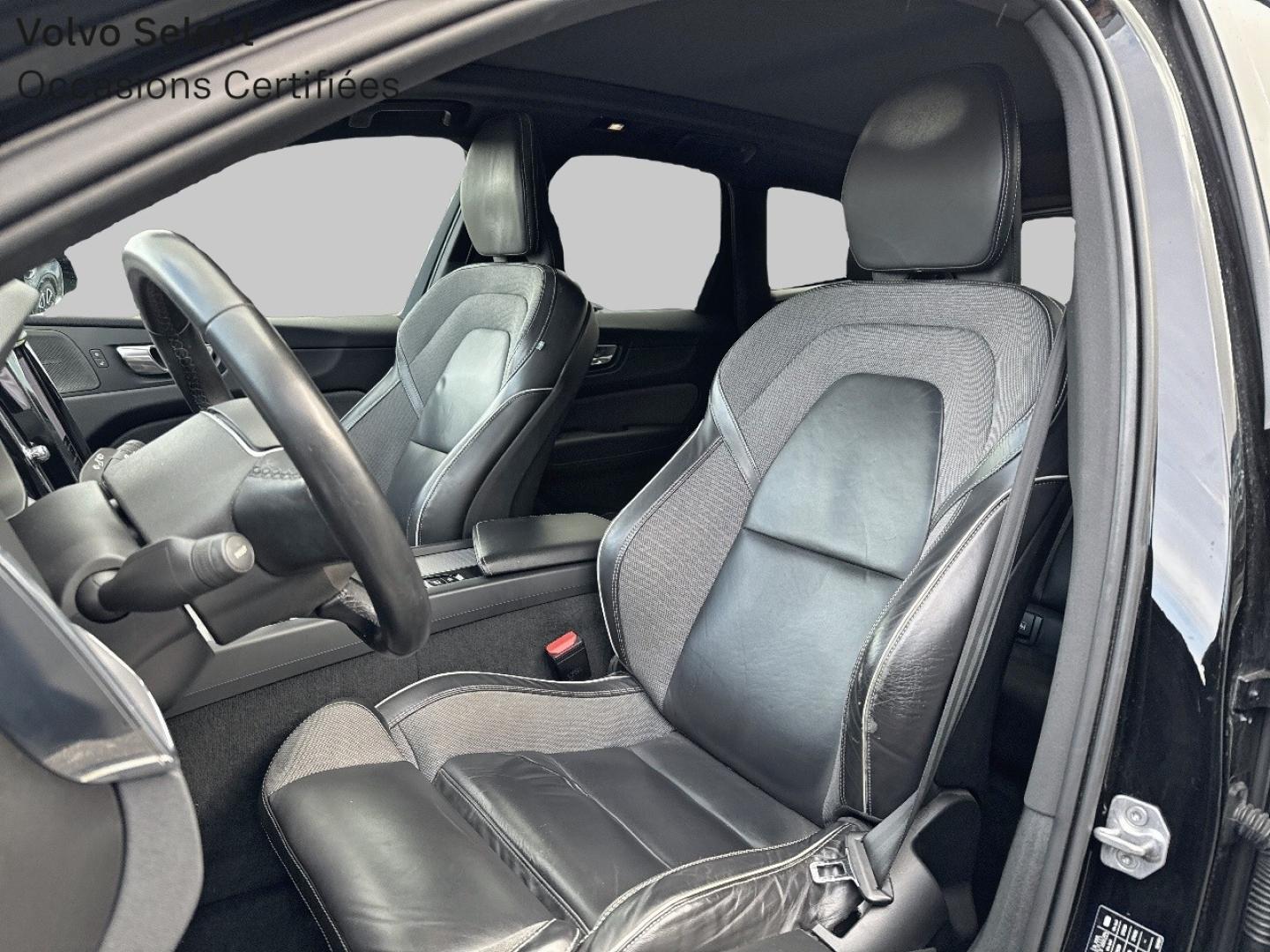 Image VOLVO XC60 T6 AWD 253 + 87ch R-Design Geartronic
