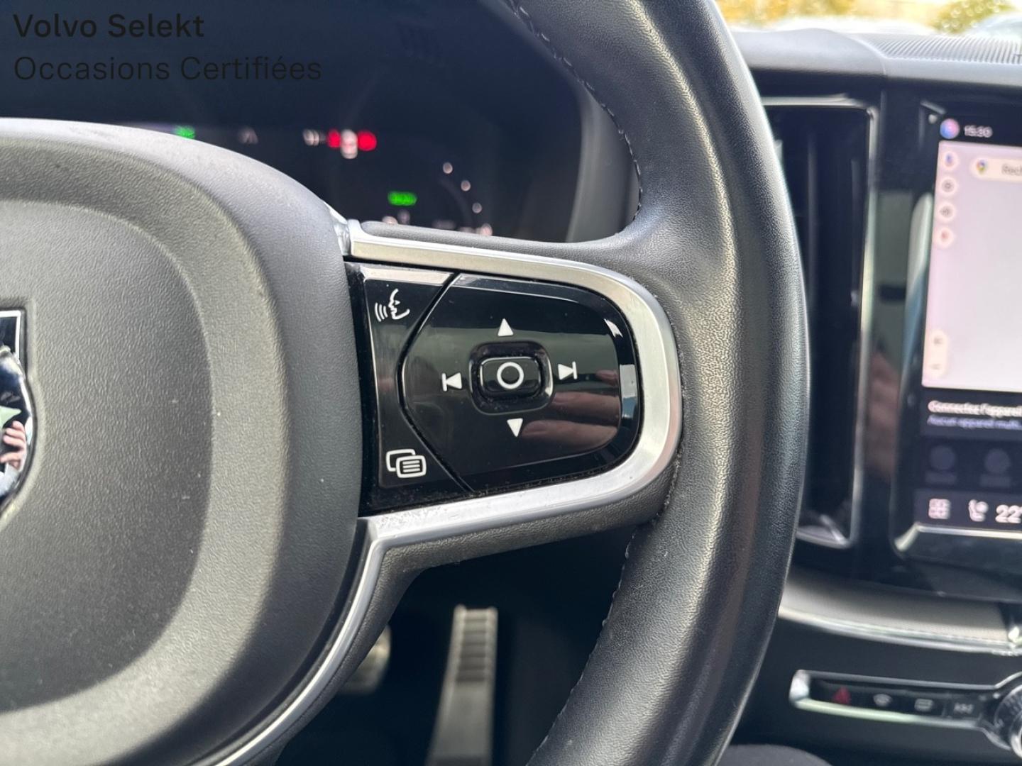 Image VOLVO XC60 T6 AWD 253 + 87ch R-Design Geartronic