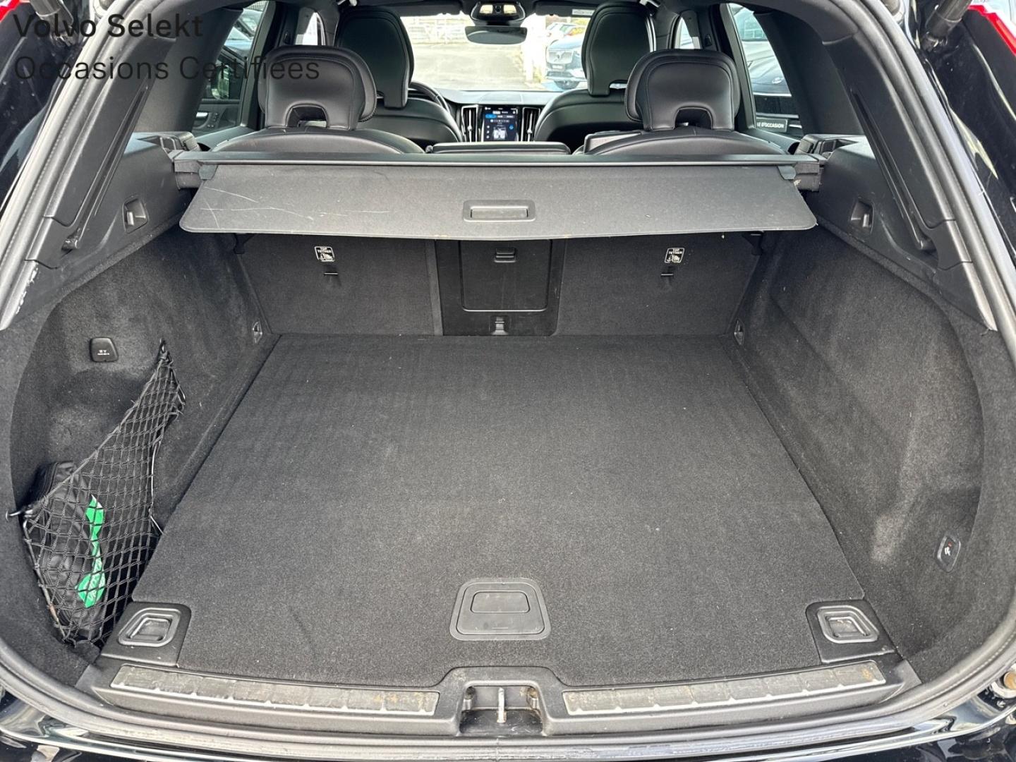 Image VOLVO XC60 T6 AWD 253 + 87ch R-Design Geartronic