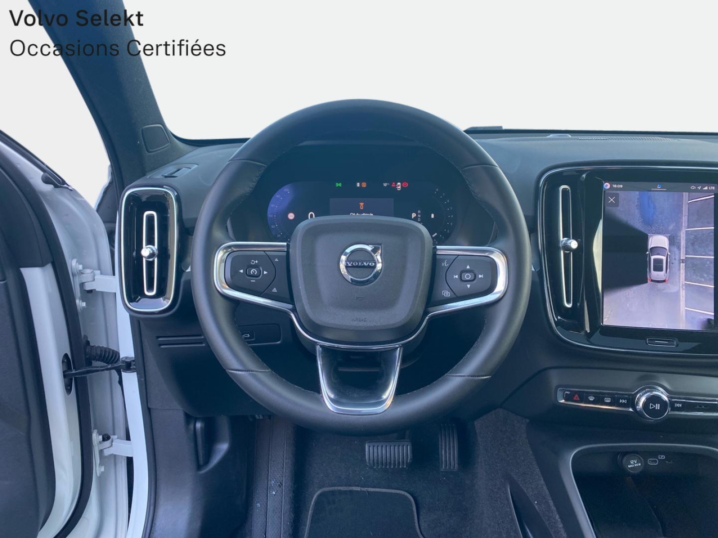 Image VOLVO XC40 B3 163ch Ultra DCT 7