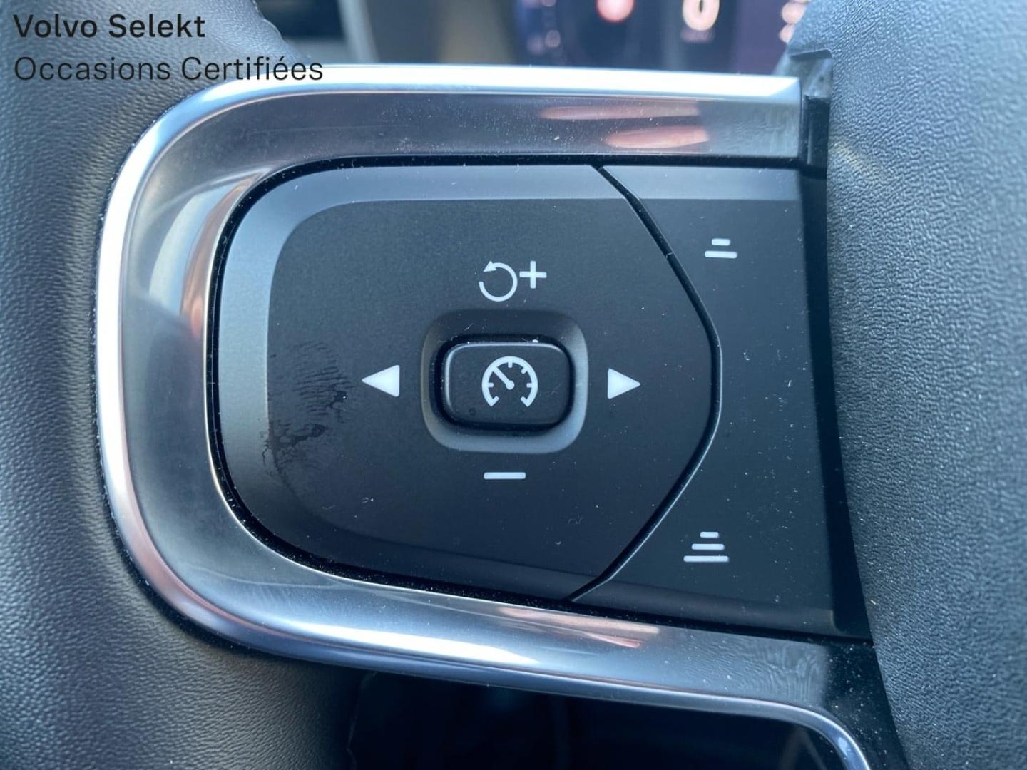 Image VOLVO XC40 B3 163ch Ultra DCT 7