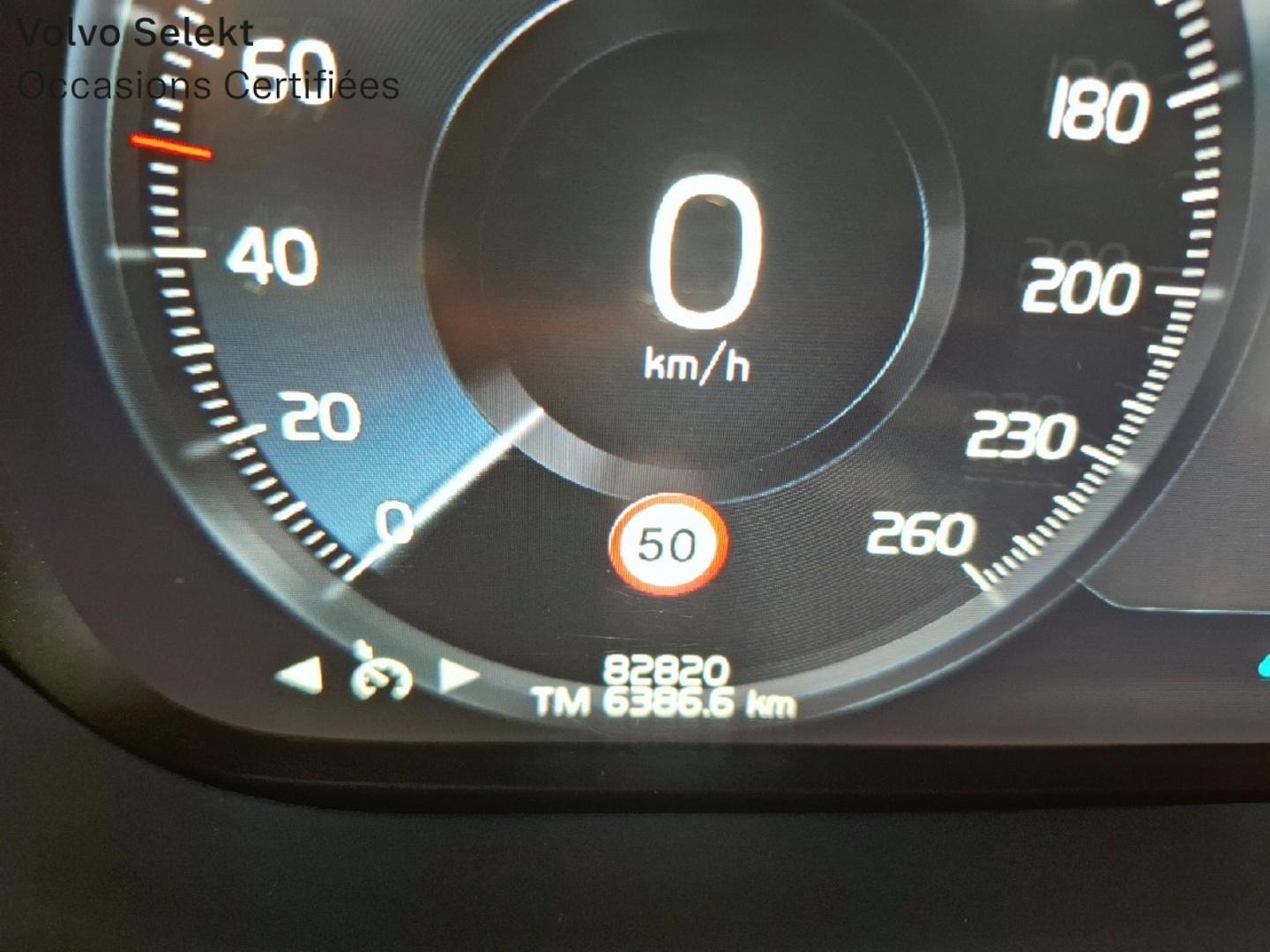 Image VOLVO XC60 B4 AdBlue AWD 197ch Business Executive Geartronic
