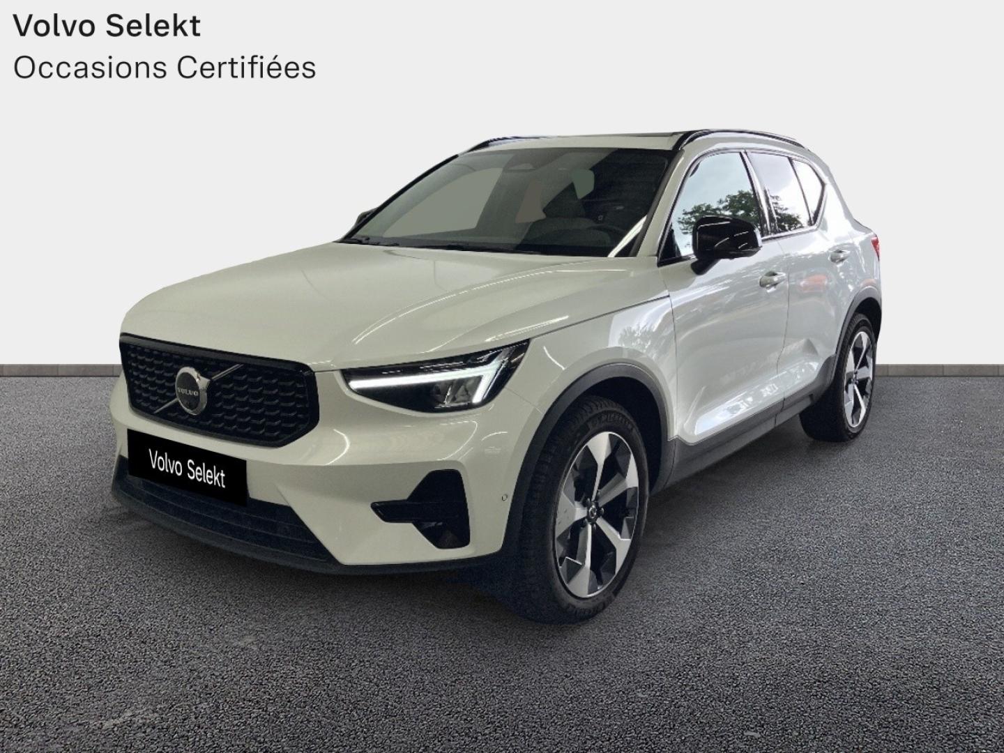 Photo VOLVO XC40 B3 163ch Ultra DCT 7