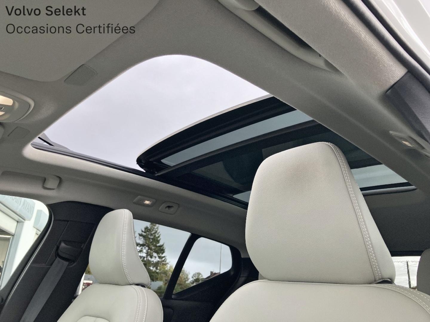 Image VOLVO XC40 B3 163ch Ultra DCT 7