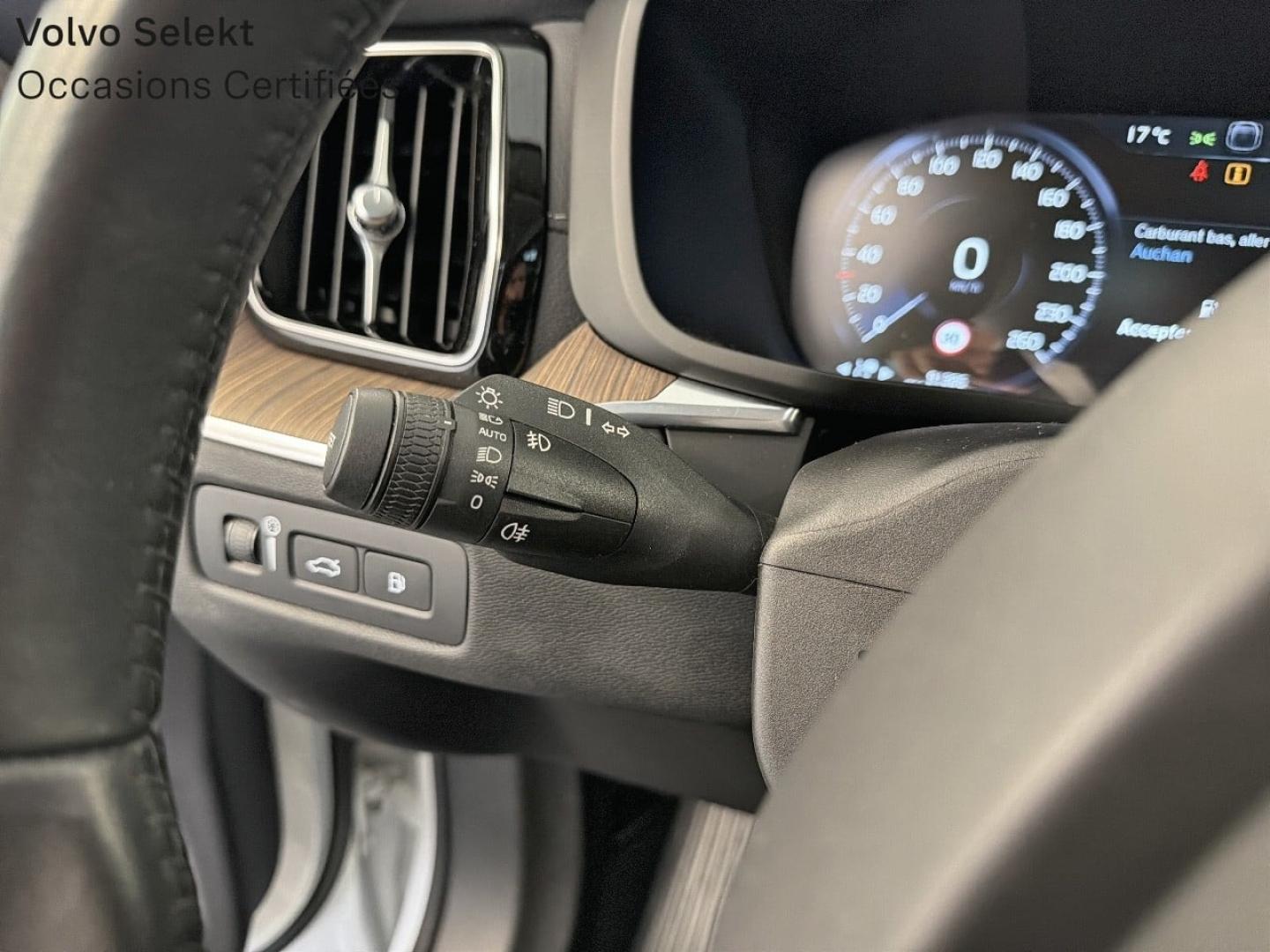 Image VOLVO XC60 T8 Twin Engine 303 + 87ch Inscription Luxe Geartronic