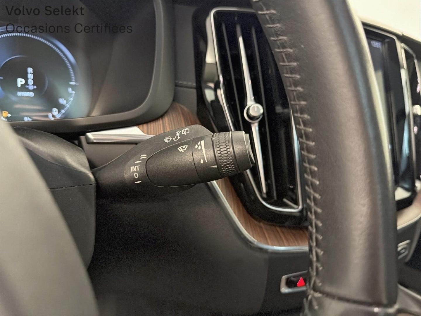 Image VOLVO XC60 T8 Twin Engine 303 + 87ch Inscription Luxe Geartronic