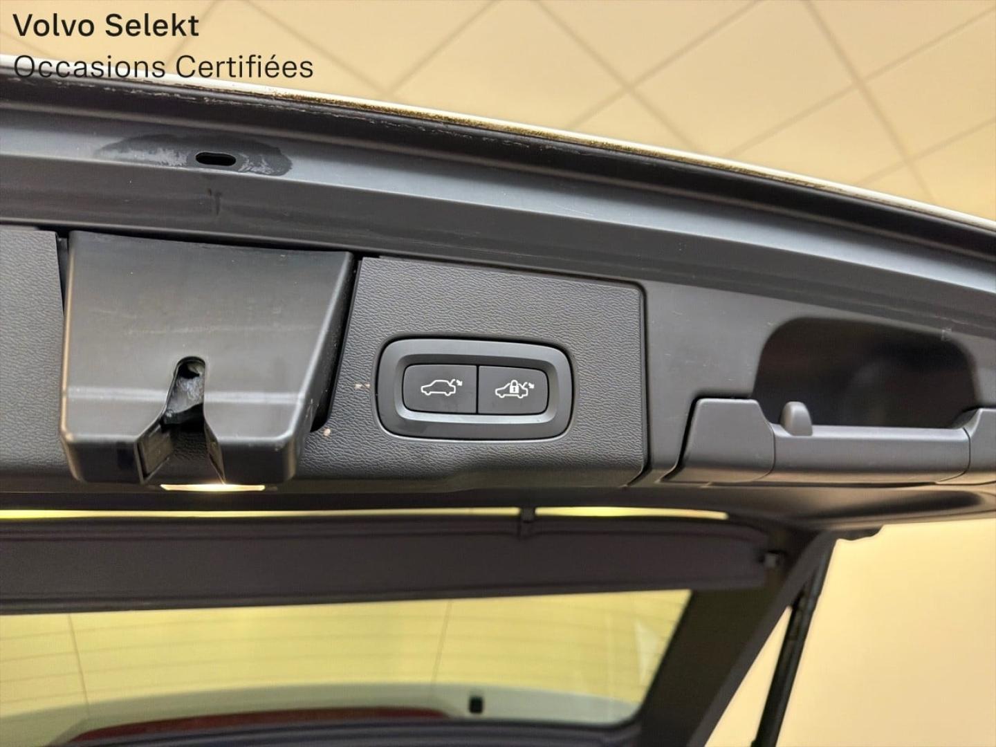 Image VOLVO XC60 T8 Twin Engine 303 + 87ch Inscription Luxe Geartronic