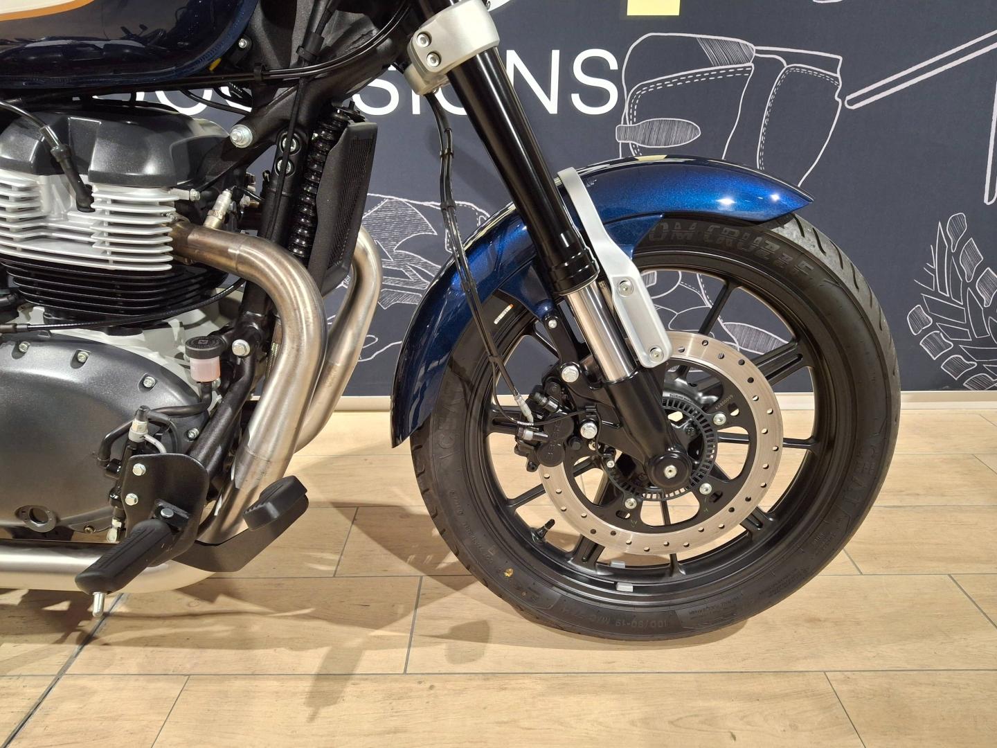 Image ROYAL ENFIELD Super Meteor Super Meteor 650 Celestial