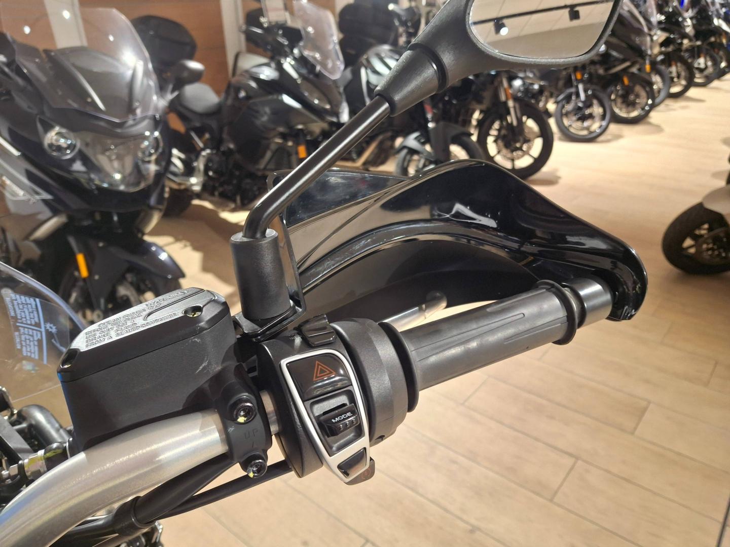Image MOTO-GUZZI V85 V85 TT 850 Euro 5 +