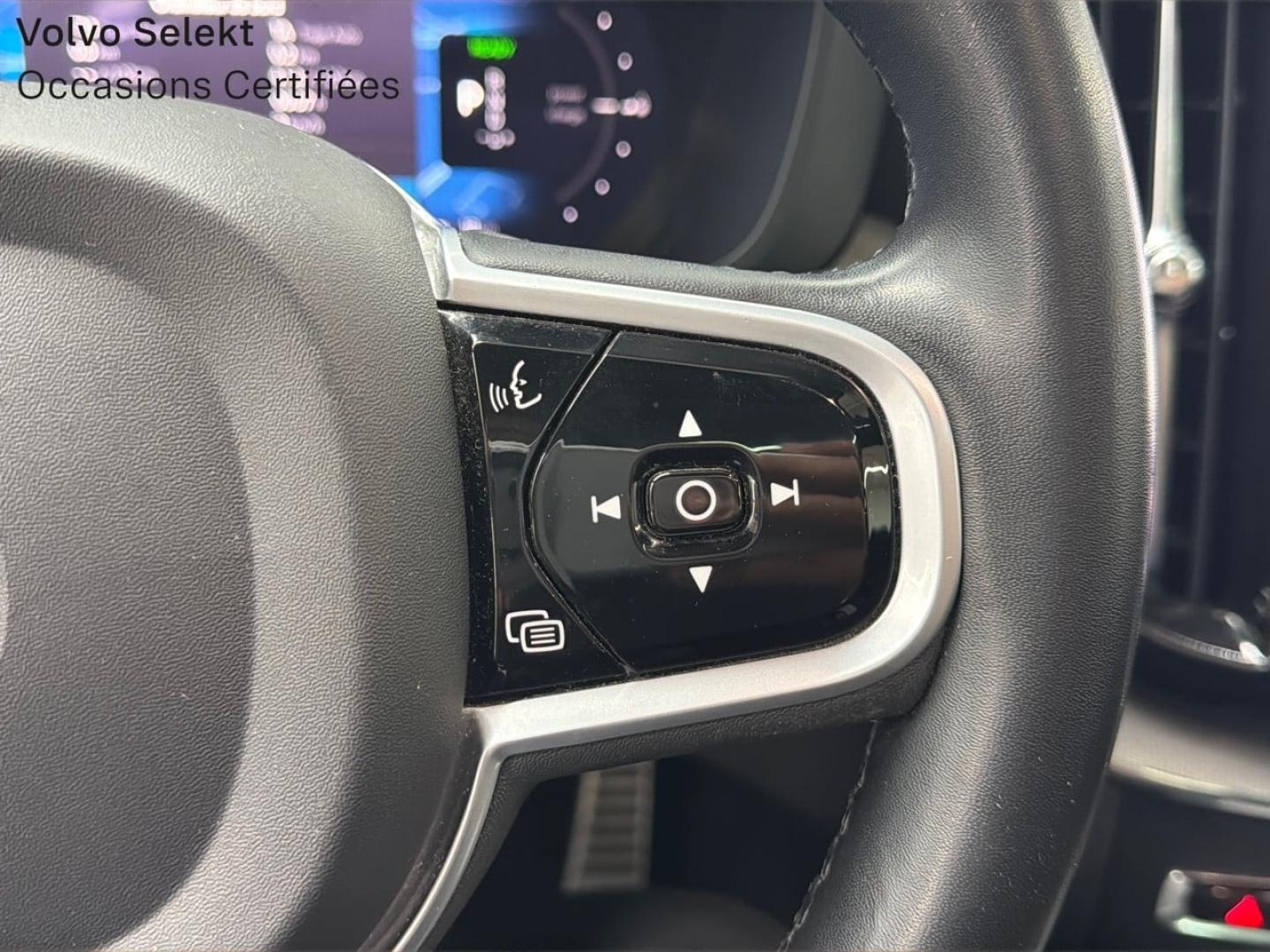 Image VOLVO XC60 T6 AWD 253 + 87ch R-Design Geartronic