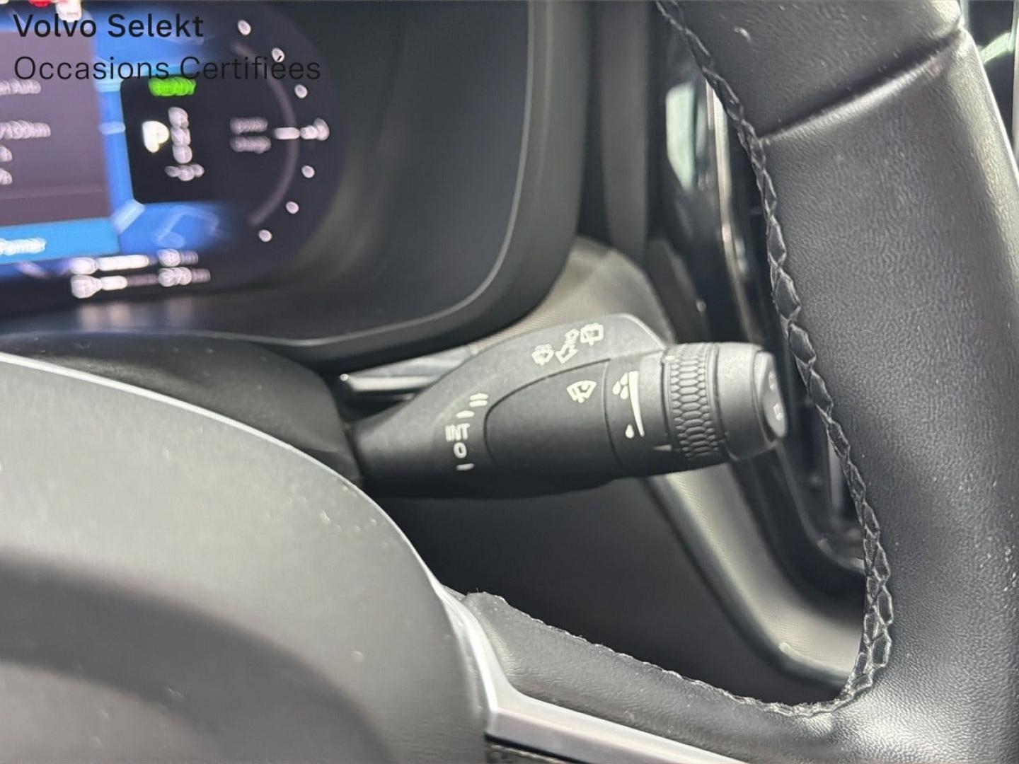 Image VOLVO XC60 T6 AWD 253 + 87ch R-Design Geartronic
