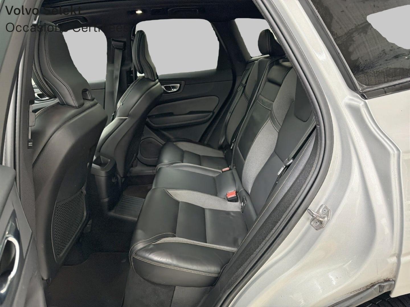 Image VOLVO XC60 T6 AWD 253 + 87ch R-Design Geartronic