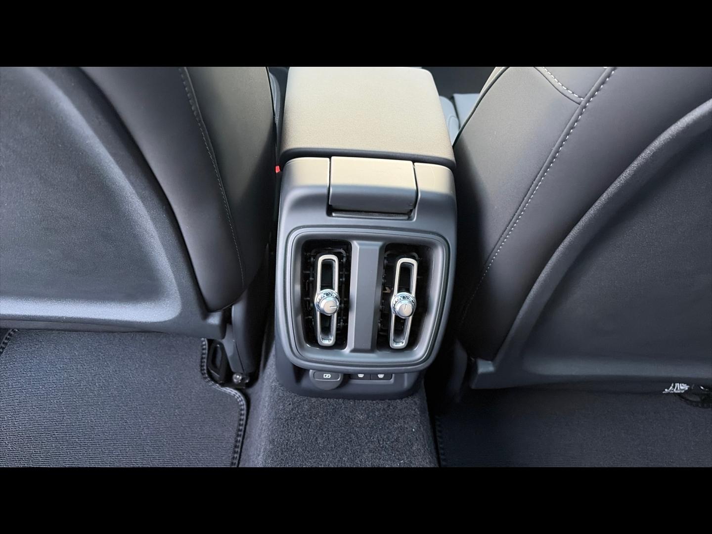 Image POLESTAR Polestar 2 299ch Long range Single motor Prime